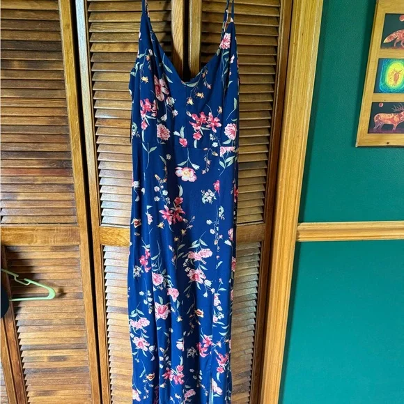 Floral Navy Maxi Dress NWOT - Picture 3 of 4